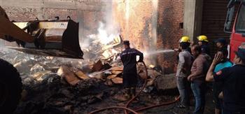 وفاة 4 أشخاص وإصابة آخر فى حريق مخبز بـ«دار السلام»
