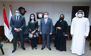 مايا مرسي تلتقي السفير الإماراتي بالقاهرة من أجل تمكين المرأة 