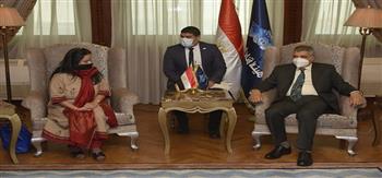 الفريق أسامة ربيع يلتقى وفداً دبلوماسياً برئاسة القنصل الهندى فى مصر