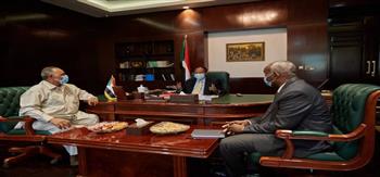 رئيس وزراء السودان يناقش مع رئيس حركة تحرير كوش مسار الشمال
