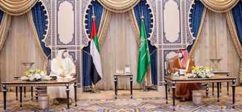 ولي العهد السعودي يبحث مع ولي عهد أبوظبي آخر التطورات الإقليمية والدولية