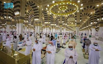 المسجد النبوي ينهي استعداداته لاستقبال المصلين بالعشر الأواخر من رمضان