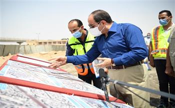  الرئيس السيسي يتفقد محاور شرق القاهرة ومحور «عدلى منصور» (صور)
