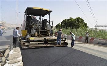 محافظ أسيوط يتفقد رصف الطريق الدائرى وتطوير الشوارع فى «حي غرب»