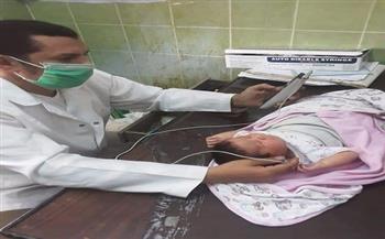 فحص 7867 طفلًا حديث الولادة بالمنيا ضمن مبادرة السمعيات
