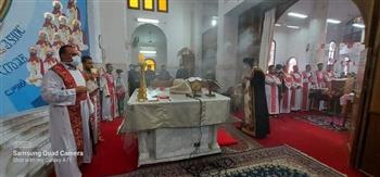 مطرانية شرق المنيا تحتفل بعيد القديس أباهور بالدير الأثري في سوادة