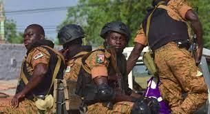 مقتل واصابة 3 جنود إثر كمين ببوركينا فاسو