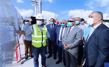 وزير النقل يتابع معدلات تنفيذ المشروعات الخدمية بميناء الإسكندرية
