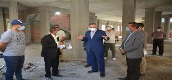 محافظ سوهاج يتفقد أعمال إنشاء السوق الحضري الجديد بمدينة ناصر 