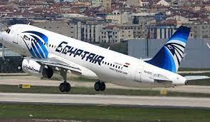 مصر للطيران تسير 56 رحلة جوية تقل 4 آلاف و699 راكبا