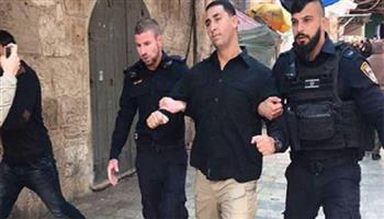 الاحتلال الإسرائيلي يعتقل حارسا بالمسجد الأقصى