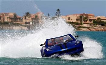 صنعت في مصر.. سيارة تسير على الماء تثير جدلا على السوشيال ميديا (صور)