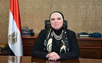 لدعم المرأة المصرية.. «تنمية المشروعات» يوقع مذكرة تفاهم مع «المستثمرات العرب»