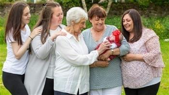 6 أجيال.. عائلة أسكتلندية تمتلك 90 حفيدا على قيد الحياة
