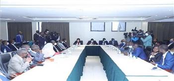 وفدا الحكومة السودانية والحركة الشعبية يناقشان مسودة الاتفاق الإطاري