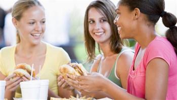 4 أنواع من أطعمة لا غنى عنها لضمان صحة جيدة لدى المراهقين
