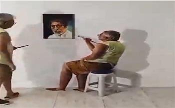 رسم لوحة غريبة لأميتاب باتشان.. فيديو لفنان هندى يثير إعجاب رواد «فيسبوك»