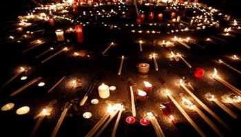 إضاءة 500 ألف شمعة بالبرازيل تكريما لذكرى ضحايا كورونا