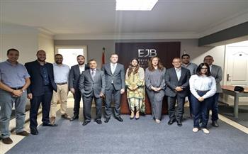 «شباب الأعمال» والملحق التجاري بسفارة باكستان يبحثان الفرص الاستثمارية