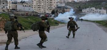 إصابة شابين برصاص الاحتلال والعشرات بالاختناق خلال مواجهات في بيتا