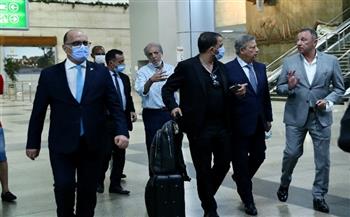 دوري ابطال إفريقيا..الخطيب يستقبل بعثة الترجي التونسي بمطار القاهرة 
