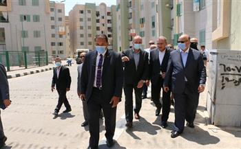 محافظ القاهرة يقود حملة مفاجئة على مساكن المحروسة بمدينة السلام (صور)