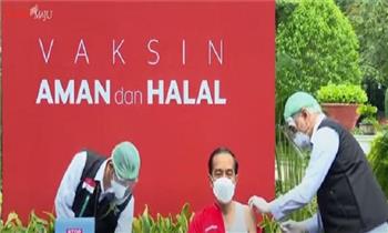 الرئيس الإندونيسي: نستهدف تطعيم 2 مليون شخص يوميًا 
