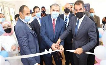 وزير القوى العاملة يفتتح أول حضانة دولية بمصنع للملابس الجاهزة في الإسماعيلية