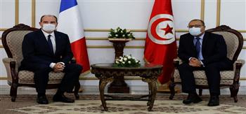 رئيسا وزراء تونس وفرنسا يوقعان 7 اتفاقيات للتعاون الثنائي