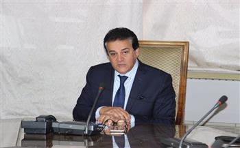 وزير التعليم العالي يرأس اجتماع مجلس أمناء الجامعة المصرية للتعلم الإلكتروني الأهلية