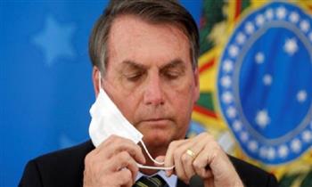 الرئيس البرازيلي يقيل مسئولاً بوزارة الصحة بسبب صفقة لشراء لقاحات كورونا