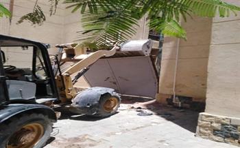إزالة البوابات المخالفة بمناطق الإسكان الإجتماعي في حملة بمدينة السادات