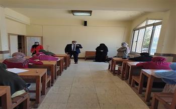 نائب رئيس جامعة الأزهر يتفقد امتحانات كليات البنات.. ويشدد على الالتزام بالإجراءات الاحترازية