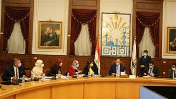 محافظ القاهرة يؤكد اهتمام القيادة السياسية بتأهيل الشباب ليصبحوا قادة في المستقبل