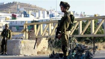 الاحتلال الإسرائيلي يغلق البوابة الحديدية على مدخل القرى الغربية لـ"سلفيت"