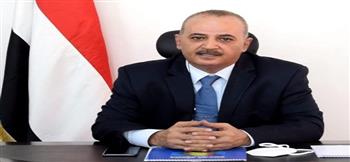 وزير المياه اليمني يجدد تحذير الحكومة من خطورة ناقلة النفط صافر جرّاء تعنت الحوثيين