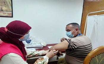 صحة المنيا تبدأ تطعيم المشاركين في أعمال امتحانات الشهادات العامة