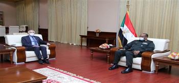 رئيس مجلس السيادة السوداني يشيد بدور دول الترويكا لتعزيز السلام