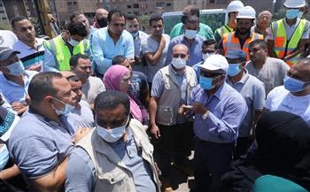 كامل الوزير يوجه بعدم الإضرار بمصلحة أي مواطن أثناء تنفيذ أي مشروع قومي (صور)