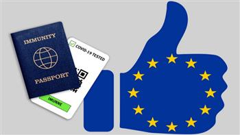 محلل سياسى يكشف تفاصيل جواز سفر كورونا فى أوروبا