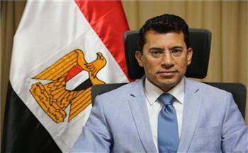 وزير الشباب والرياضة يشيد بالإمكانيات والمنشآت الجديدة بجامعة الإسكندرية