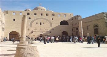 تفاصيل إجراءات فتح الدير الأبيض فى سوهاج للاحتفال برحيل الأنبا شنودة (خاص)