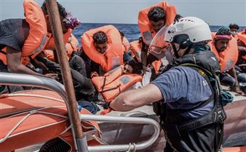 برلمانية إيطالية: إطلاق النار على قوارب المهاجرين عمل إجرامي