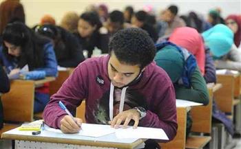 التعليم: 255 ألف و353 طالب بالثانوية العامة أدوا امتحان الجغرافيا
