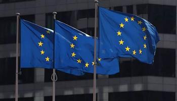 الاتحاد الأوروبي يضيف أوكرانيا إلى قائمة الدول التي يرفع عنها قيود السفر