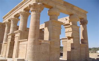 كنوز تاريخية.. معبد هيبس يمثل 4 عصور تاريخية مختلفة
