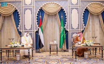 ولي العهد السعودي وولي عهد أبوظبي يبحثان العلاقات الثنائية بين البلدين
