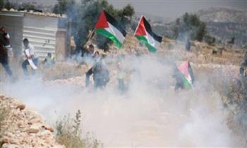 إصابات بالرصاص المعدني والاختناق بمواجهات مع الاحتلال الاسرائيلي في بيتا