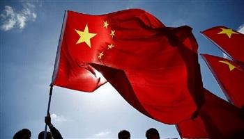 لندن تحذر بكين من أي عرقلة لحرية الملاحة
