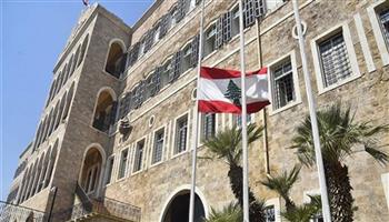 رئيس الحكومة اللبنانية يطلب كشف المتلاعبين بالوقود